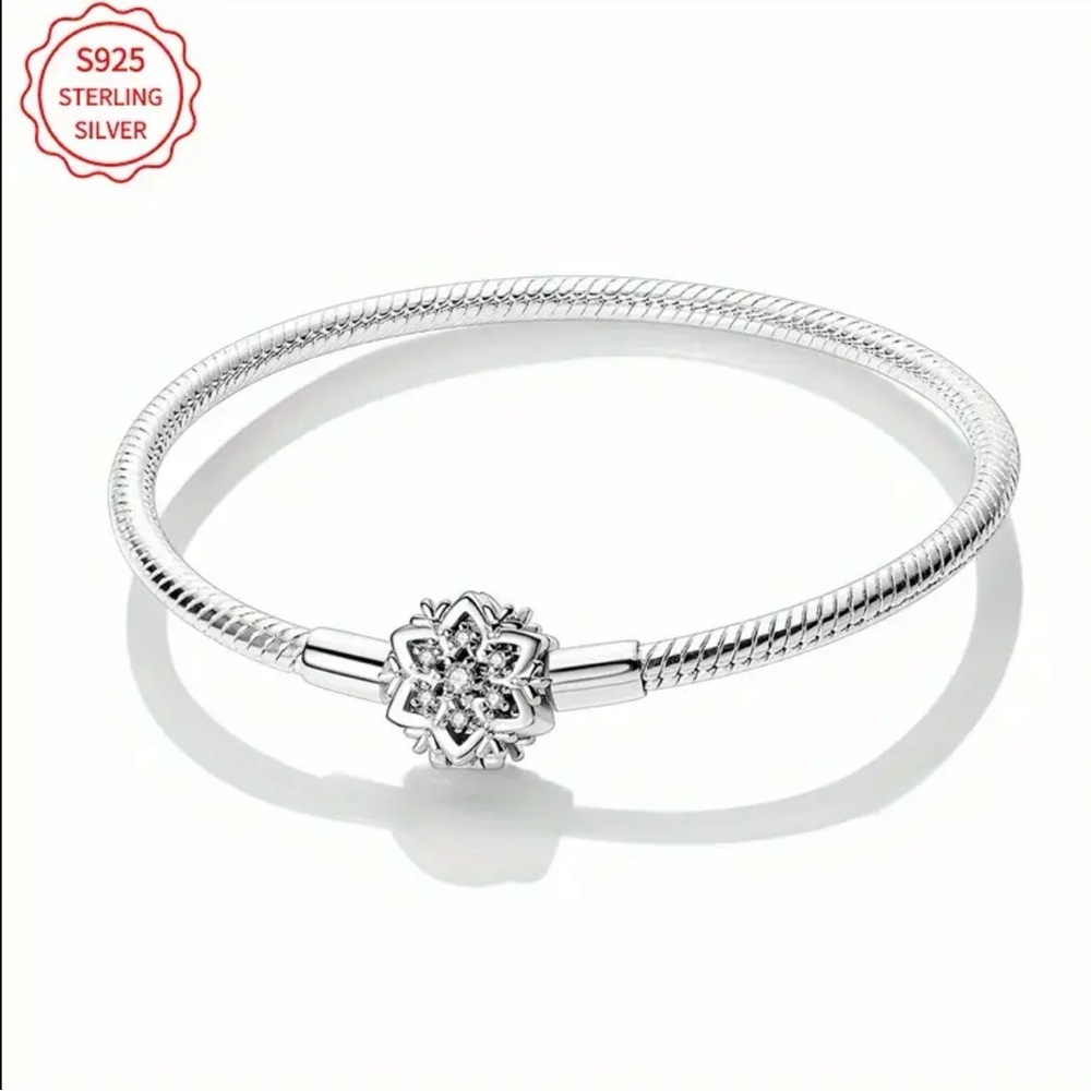 925 Snowflake Charm Bracelet With Sparkling Snowflake Sterling -Various Sizes